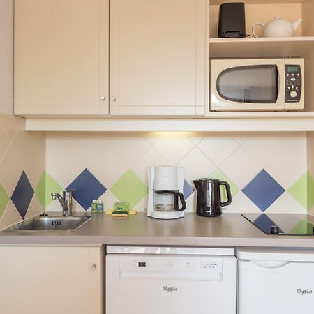 Residence Pierre & Vacances La Rostagne ฌวง-เลส์-แป็งส์ ภายนอก รูปภาพ