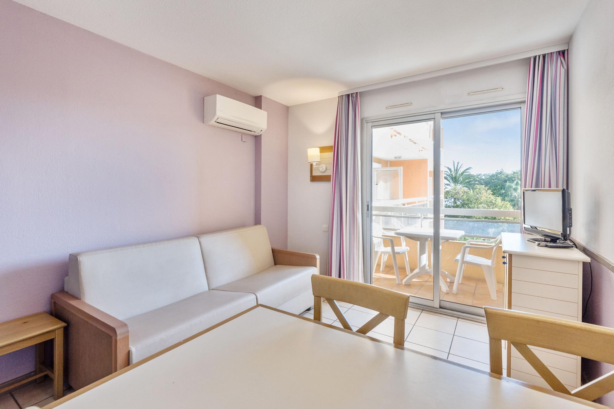 Residence Pierre & Vacances La Rostagne ฌวง-เลส์-แป็งส์ ภายนอก รูปภาพ